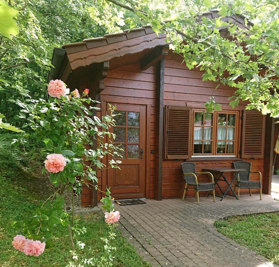 Landgasthof Gaensberg Wiesloch Exterior foto